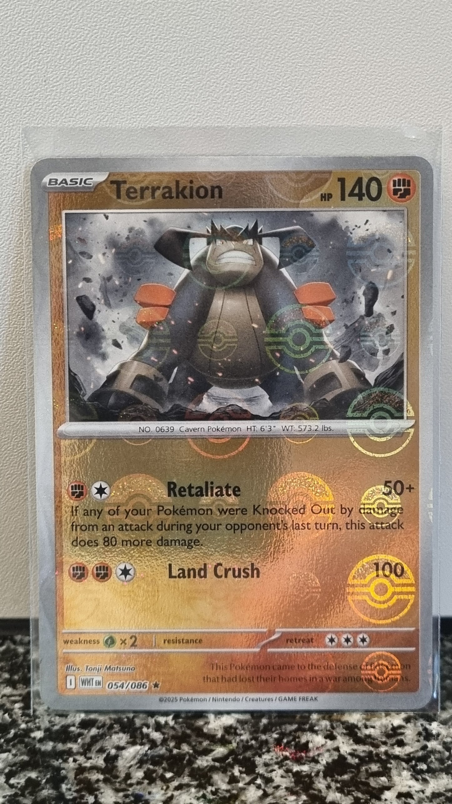 Terrakion (Pokeball) (White Flare #54) 🇺🇸 (Alt)