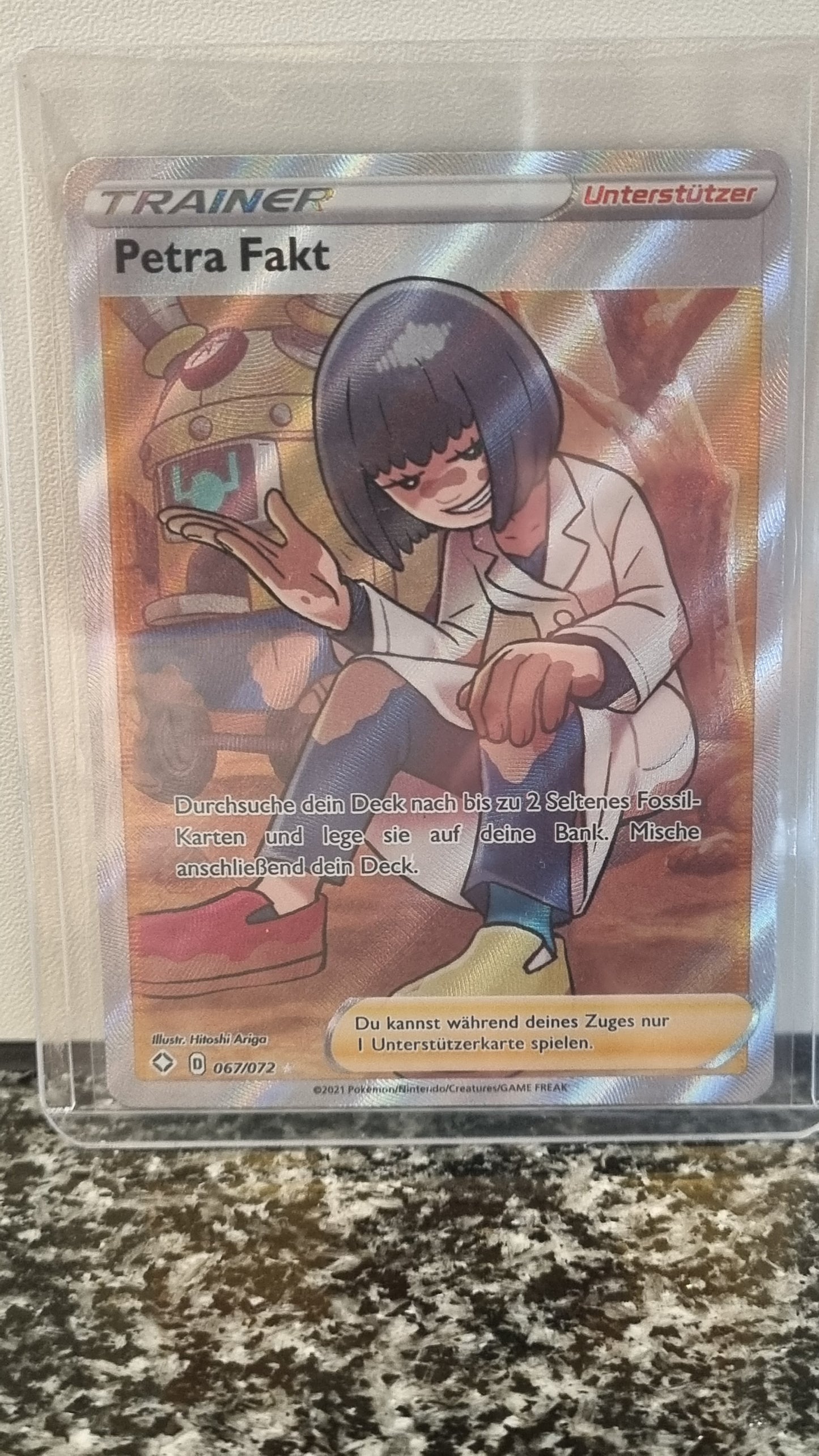 Petra Fakt (Shining Fates #67) 🇨🇭🇩🇪 (Alt)