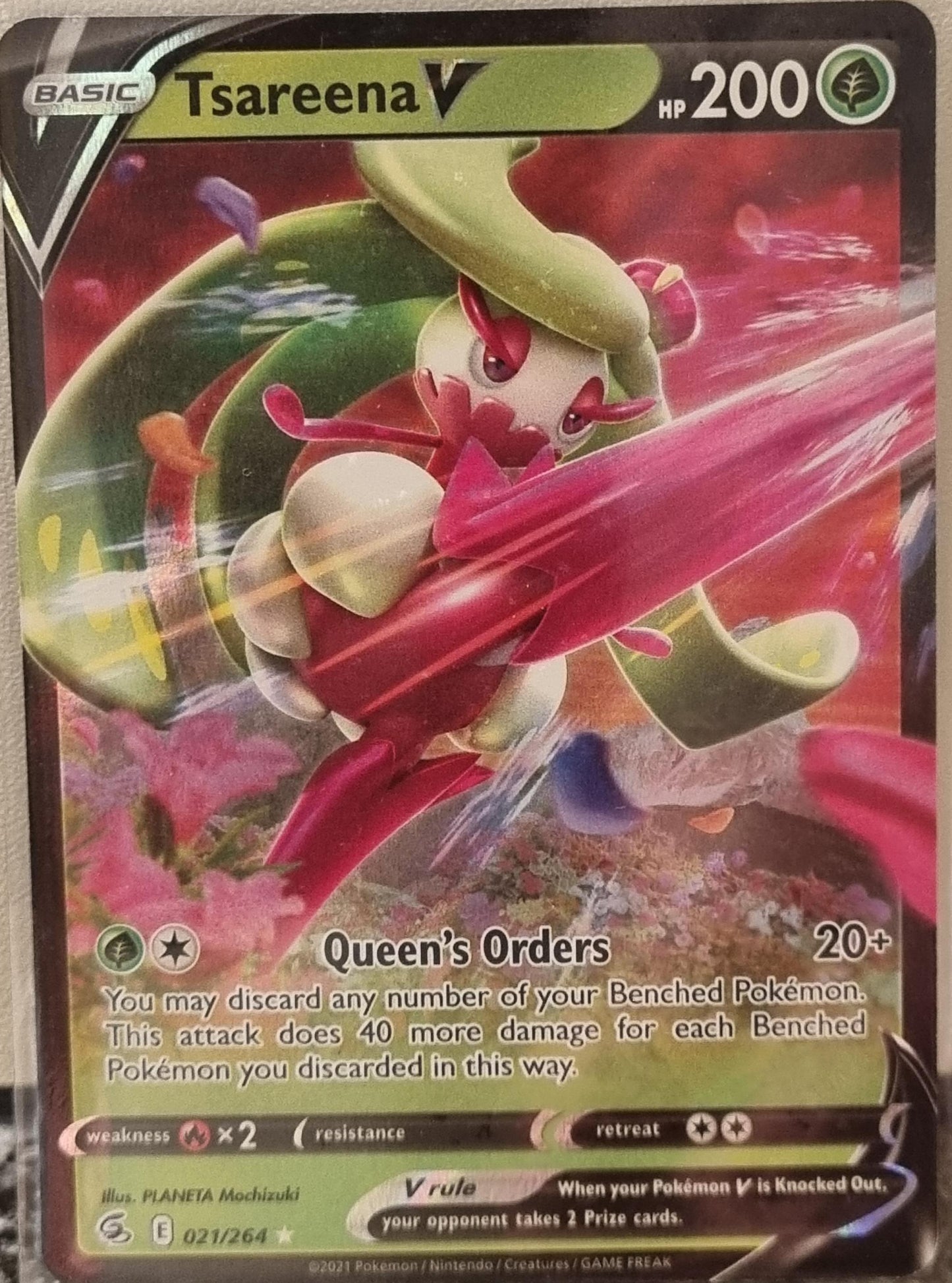 Tsareena V - Fusion Strike (Ultra Rare) [FST-021]