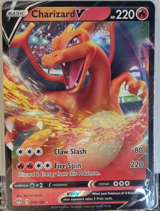 Charizard V - Darkness Ablaze (Ultra Rare) [DAA-19]