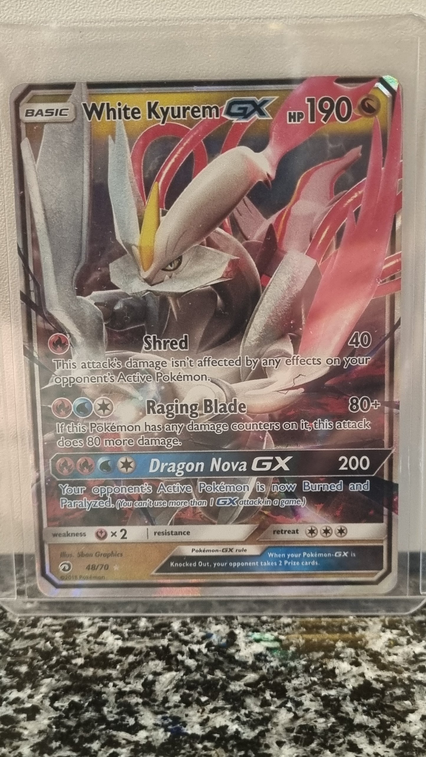 White Kyurem-GX (Dragon Majesty #48) 🇺🇸 (Alt)