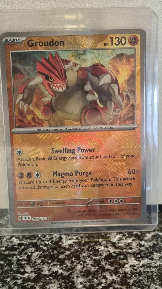 Groudon (Masterball) (Prismatic Evolutions #49) 🇺🇸 (Alt)