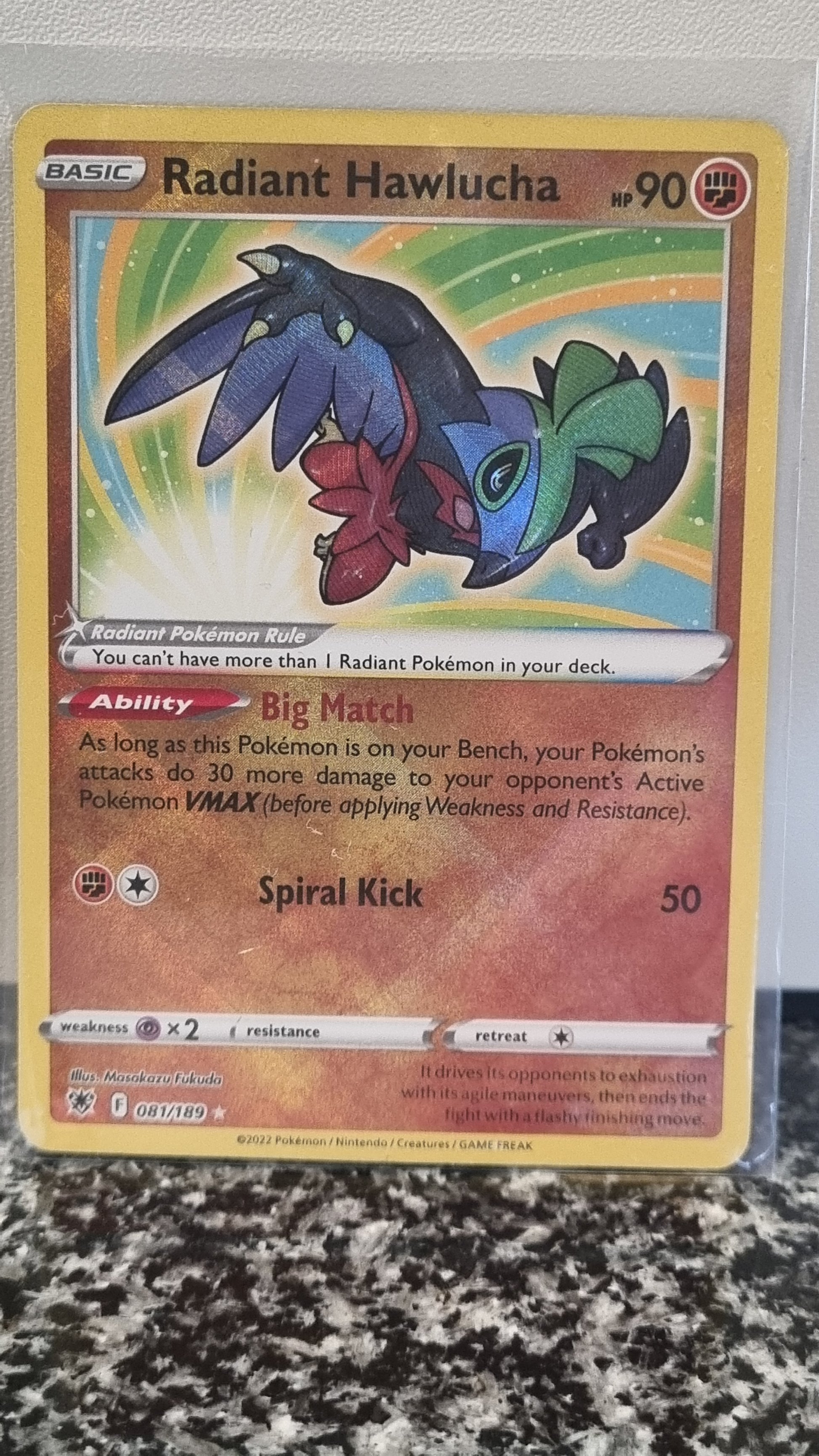 Radiant Hawlucha (Astral Radiance #81) 🇺🇸 (Alt)