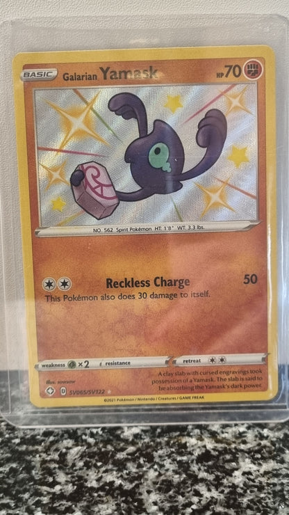 Galarian Yamask (Shining Fates Shiny Vault #065) 🇺🇸 (Alt)
