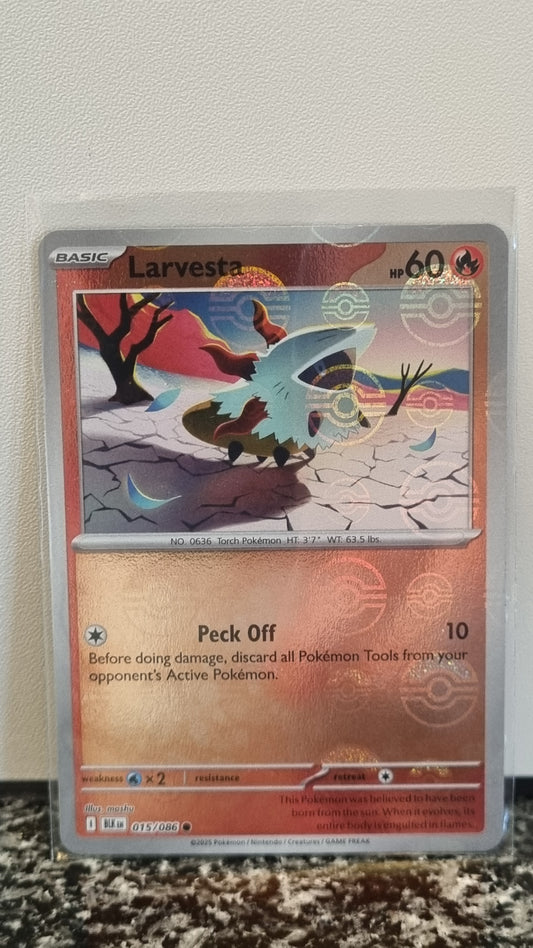 Larvesta (Pokeball) (Black Bolt #15) 🇺🇸 (Alt)