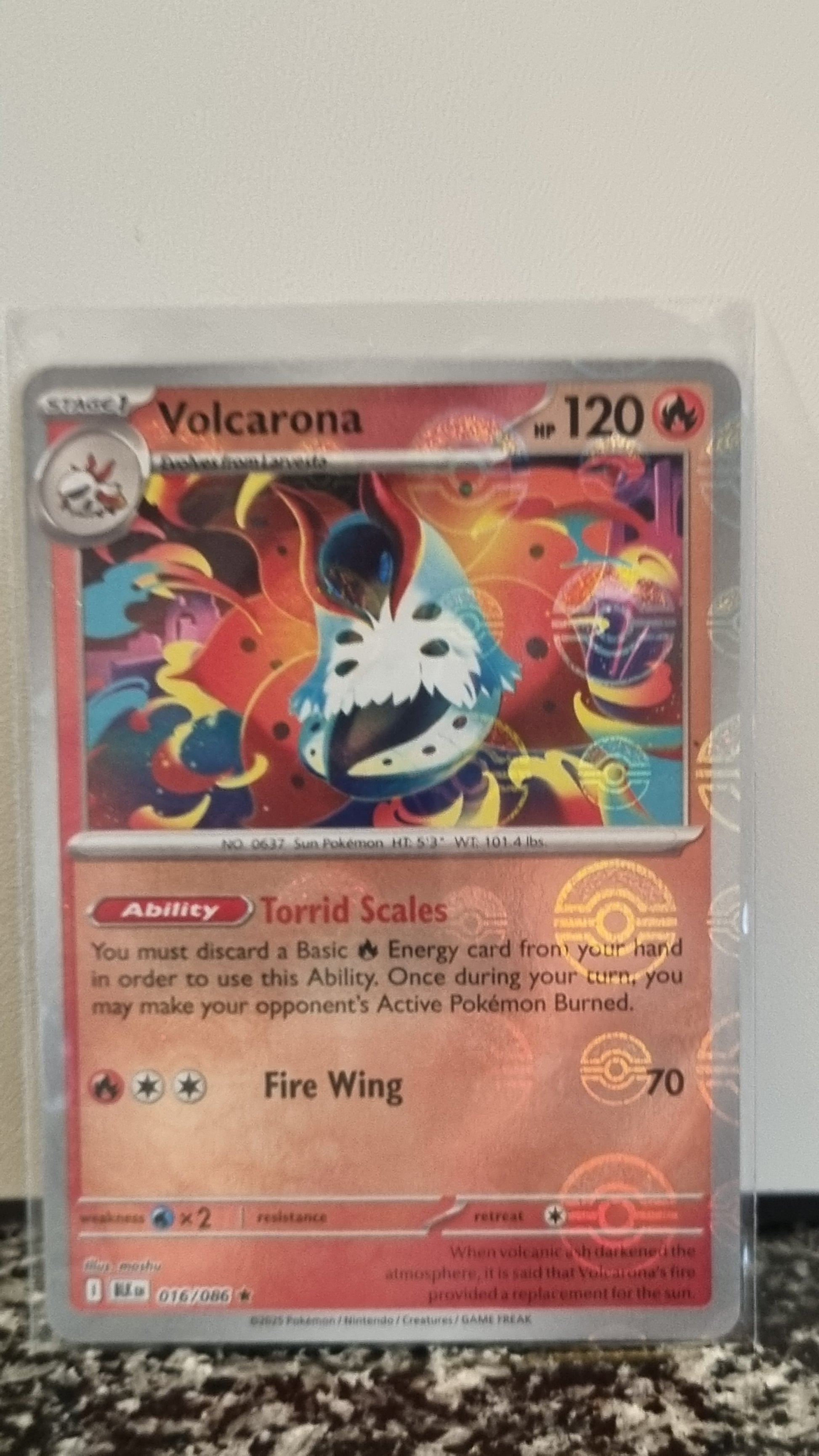 Volcarona (Pokeball) (Black Bolt #16) 🇺🇸 (Alt)