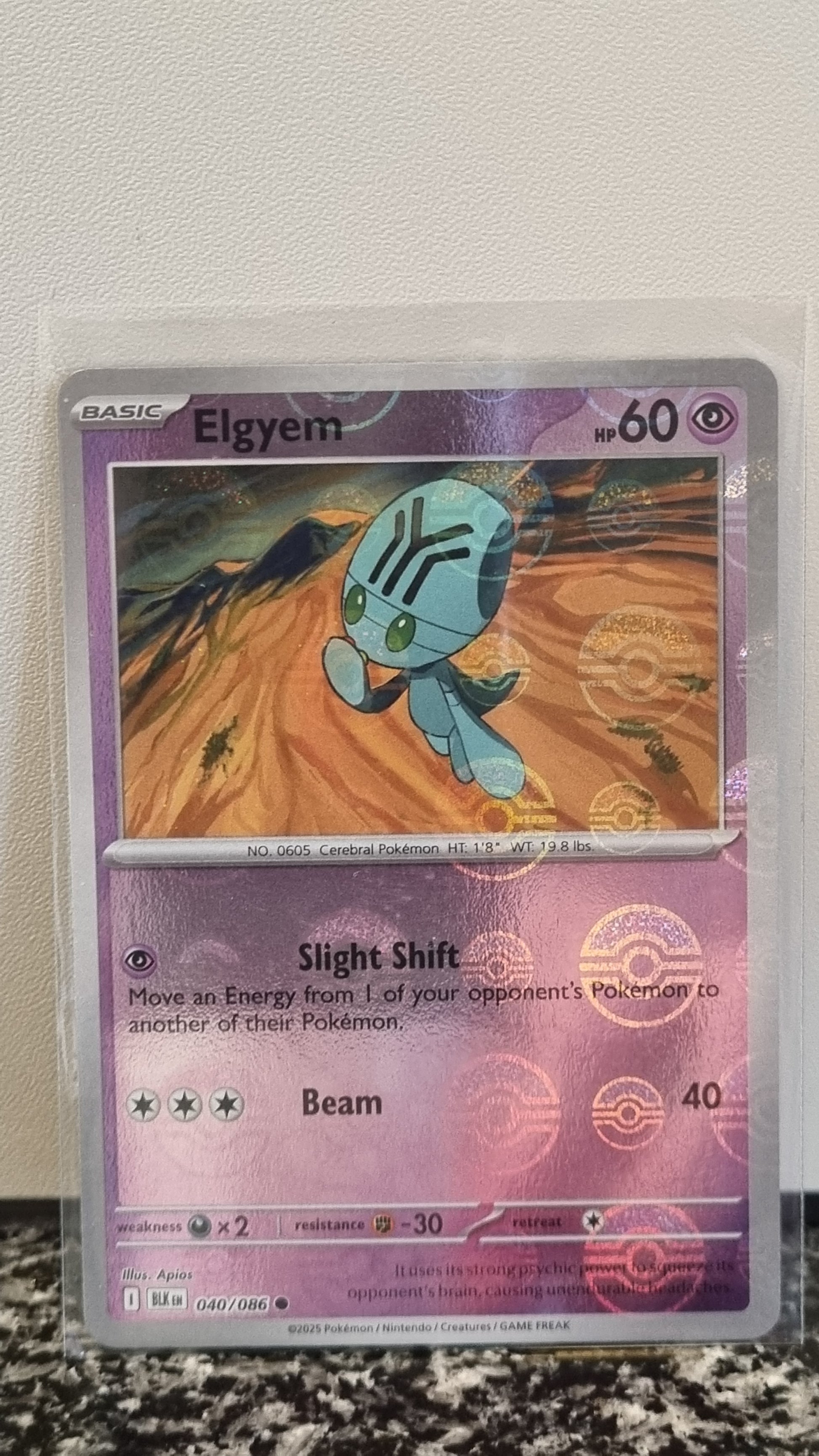 Elgyem (Pokeball) (Black Bolt #40) 🇺🇸 (Alt)