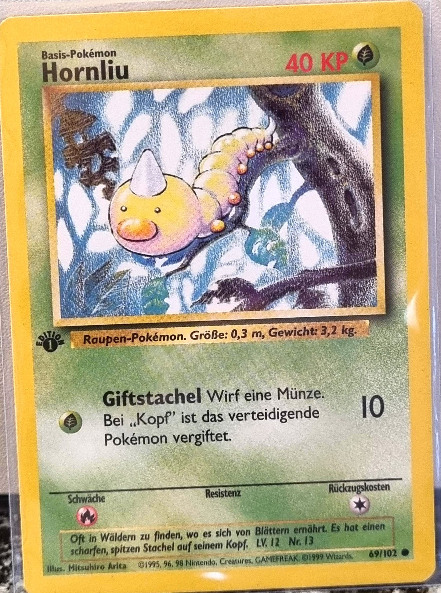 Weedle - Base Set (Common) [BS-69]